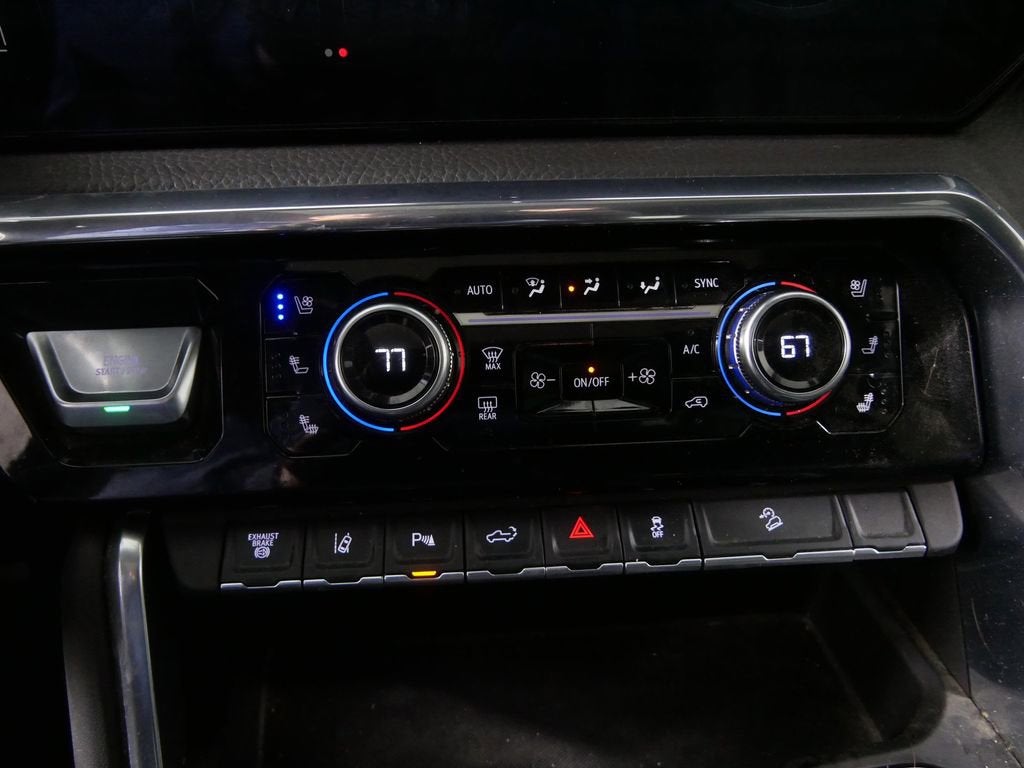 2025 GMC Sierra 3500 HD Denali