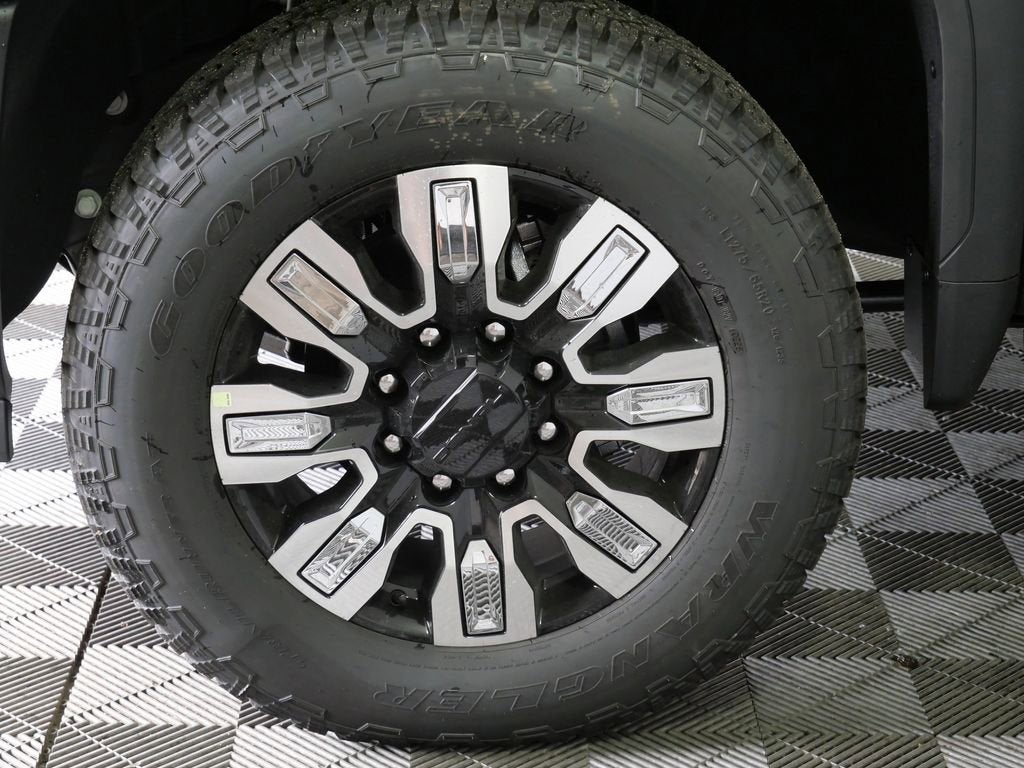 2026 GMC Sierra 3500 HD Denali