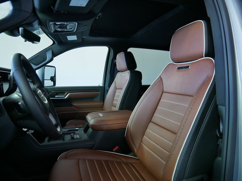 2025 GMC Sierra 3500 HD Denali Ultimate