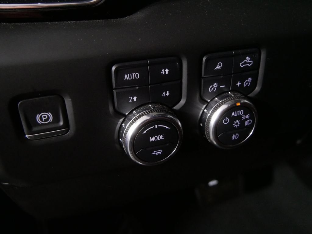 2025 GMC Sierra 3500 HD Denali Ultimate