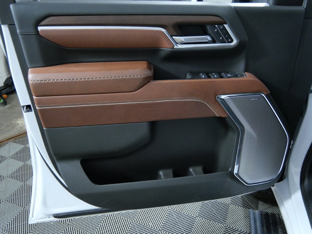 2025 GMC Sierra 3500 HD Denali Ultimate