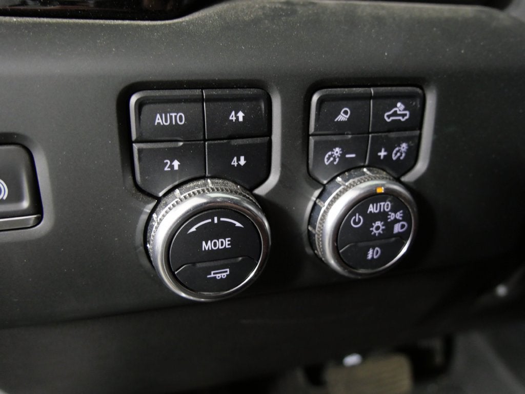 2025 GMC Sierra 3500 HD Denali Ultimate