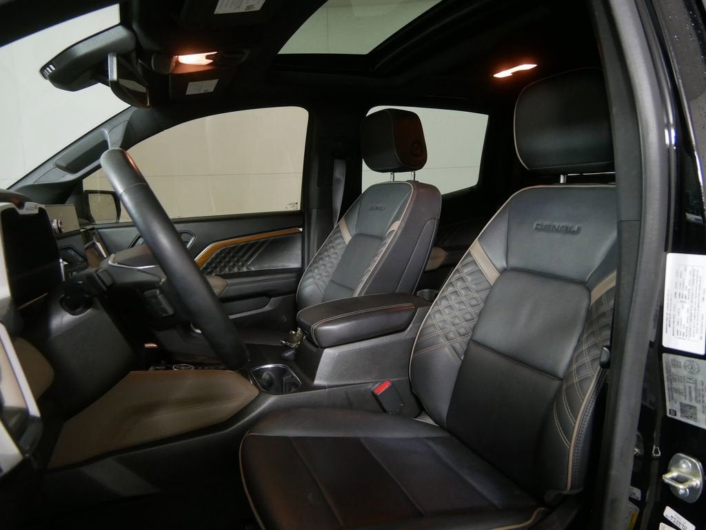 2023 GMC Canyon Denali