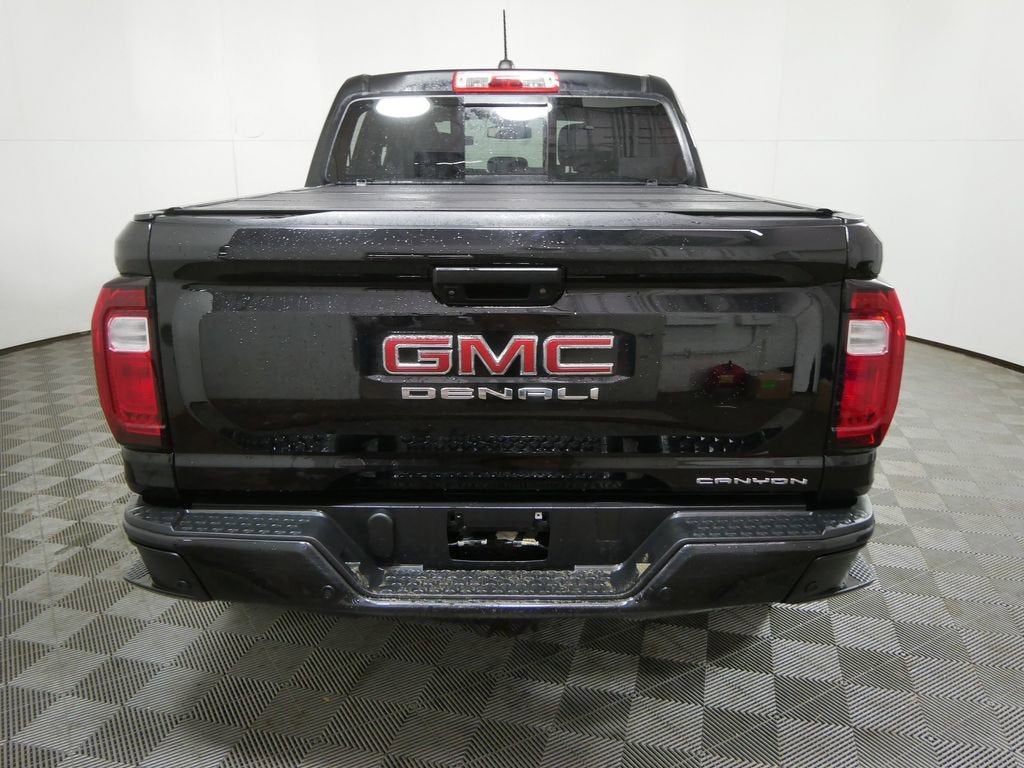 2023 GMC Canyon Denali
