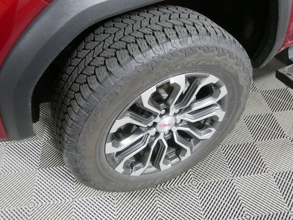 2023 GMC Canyon Denali