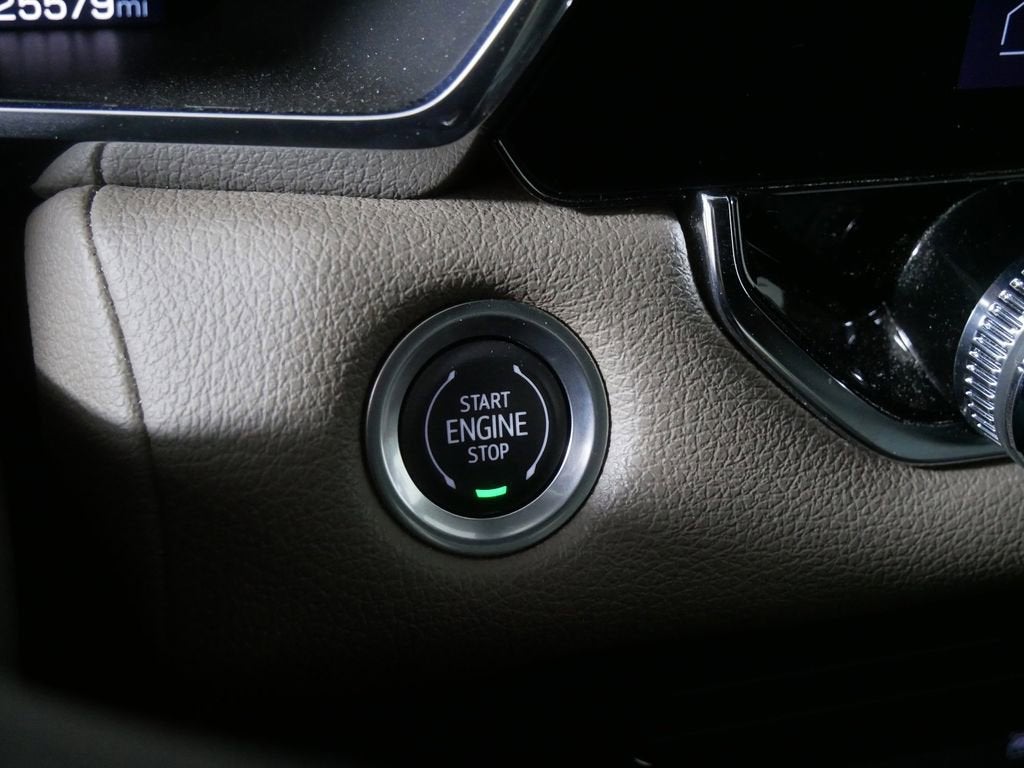 2023 GMC Canyon Denali