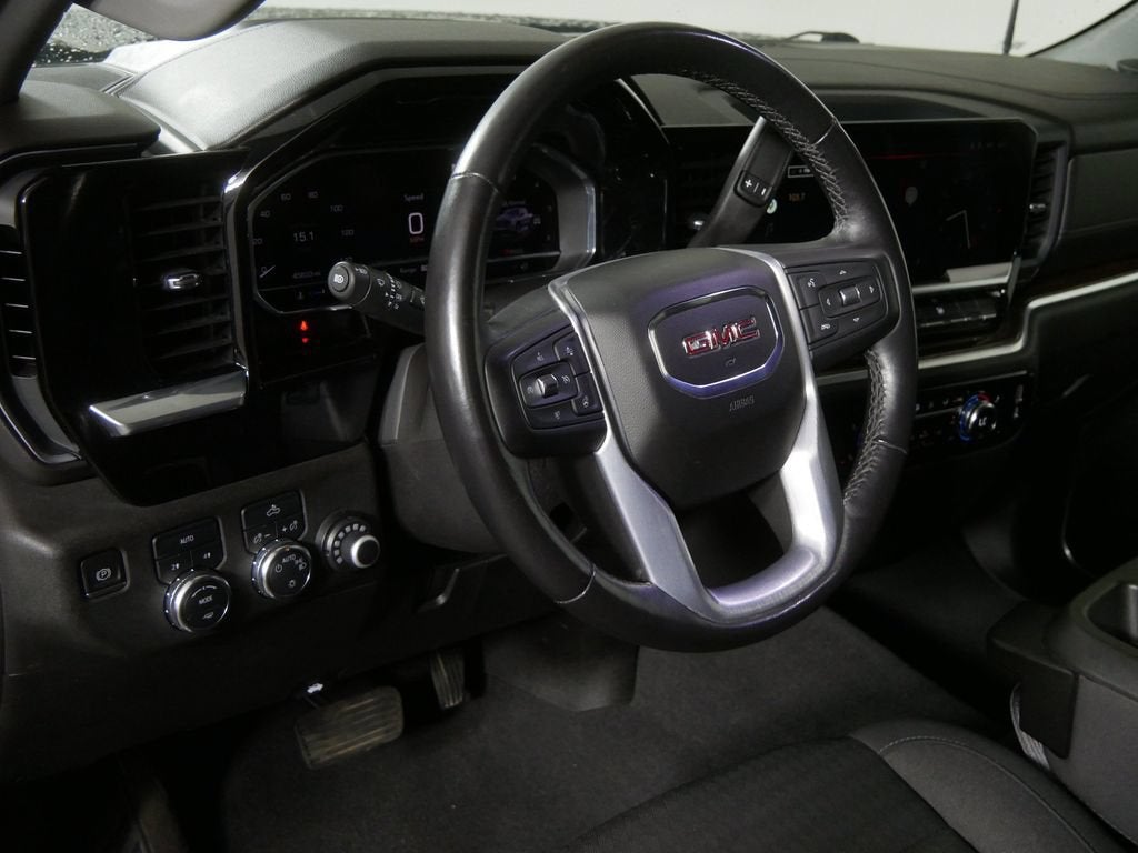 2022 GMC Sierra 1500 SLE