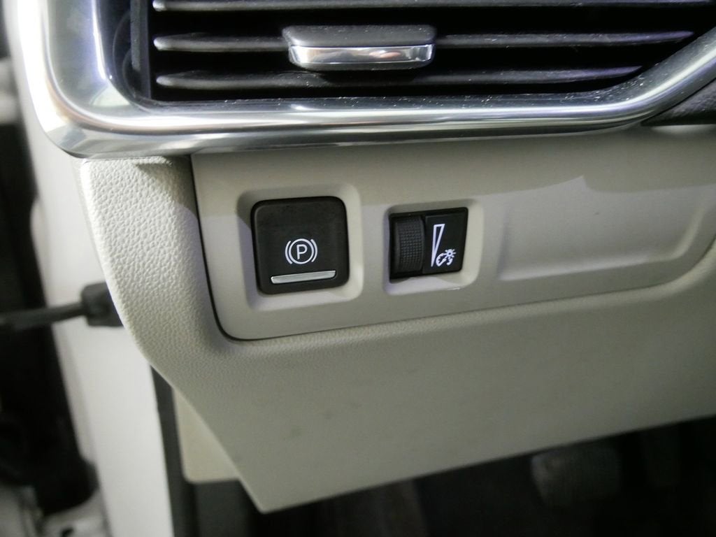 2020 Cadillac XT4 Luxury