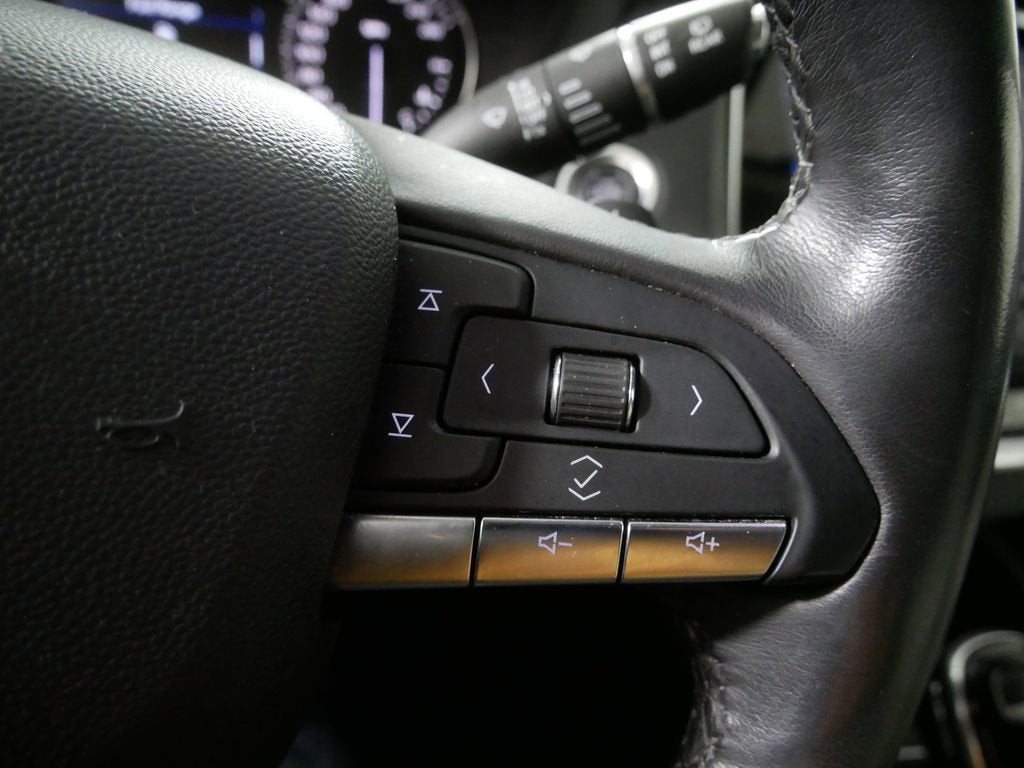 2020 Cadillac XT4 Luxury