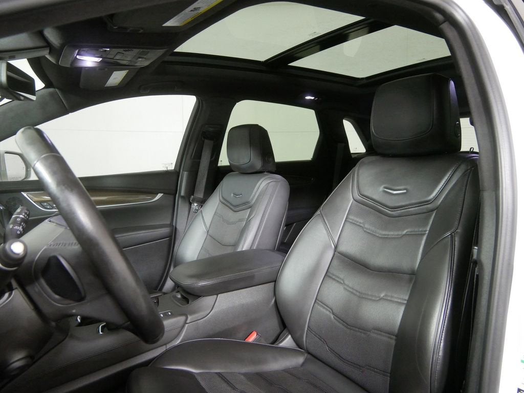 2019 Cadillac XT5 Platinum AWD