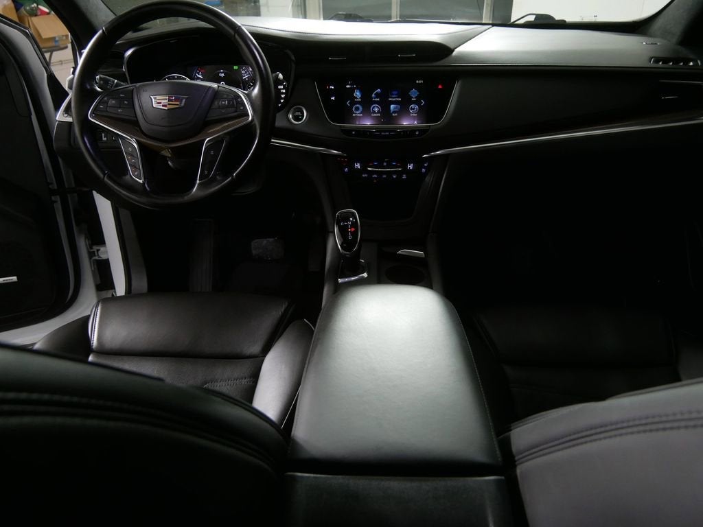 2019 Cadillac XT5 Platinum AWD