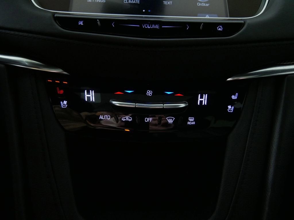 2019 Cadillac XT5 Platinum AWD