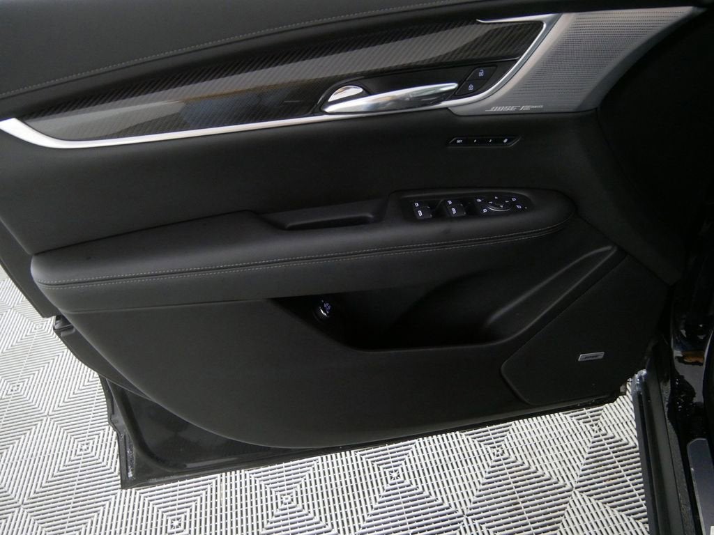 2023 Cadillac XT6 Sport