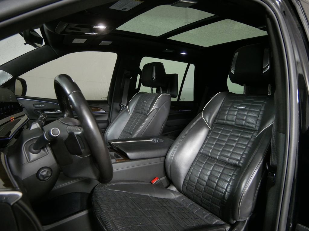 2023 Cadillac Escalade Sport Platinum