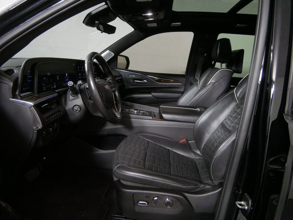 2023 Cadillac Escalade Sport Platinum