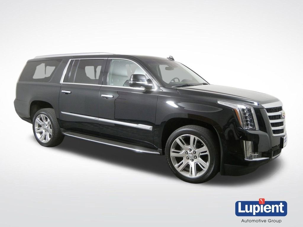 2018 Cadillac Escalade ESV Luxury