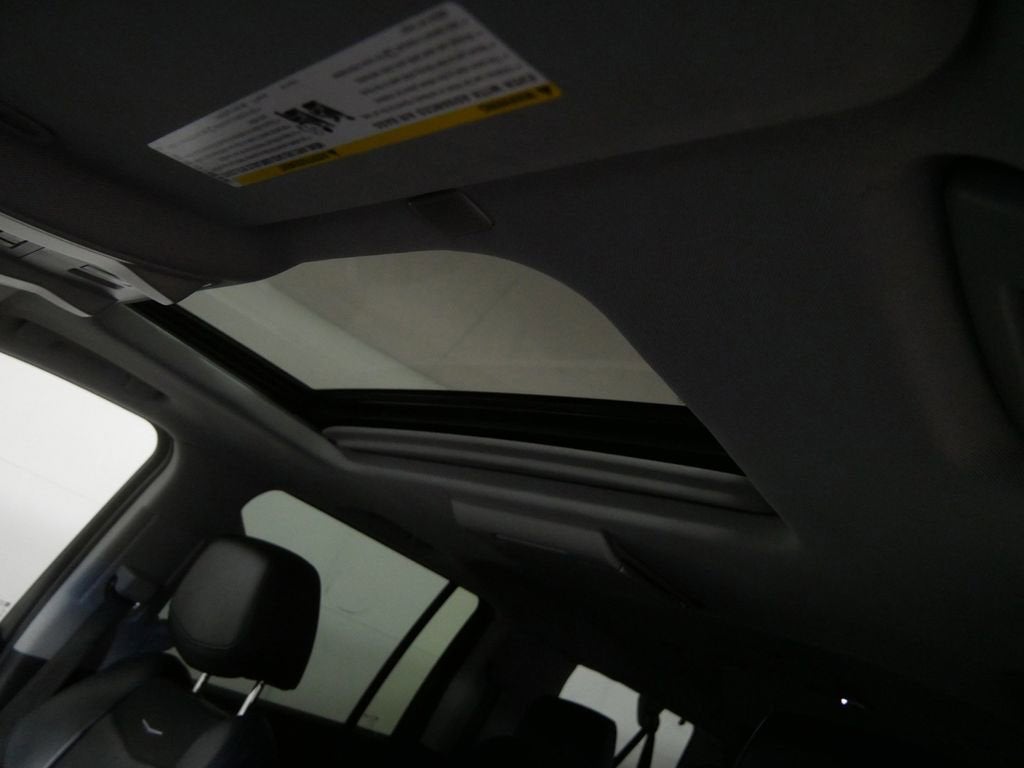 2018 Cadillac Escalade ESV Luxury