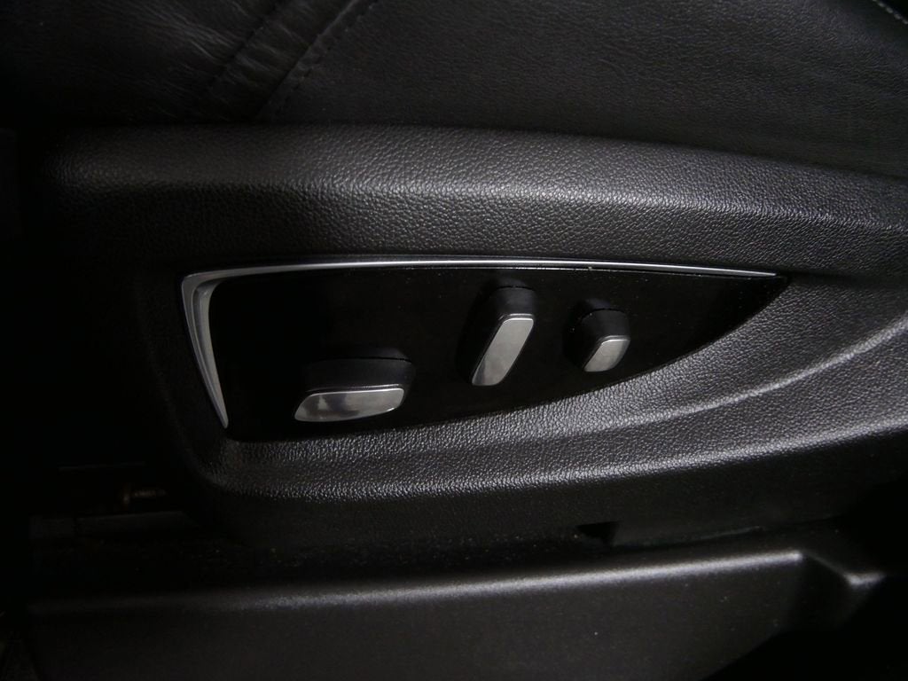 2018 Cadillac Escalade ESV Luxury