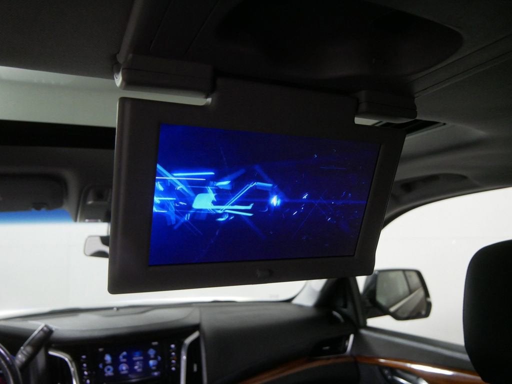 2018 Cadillac Escalade ESV Luxury