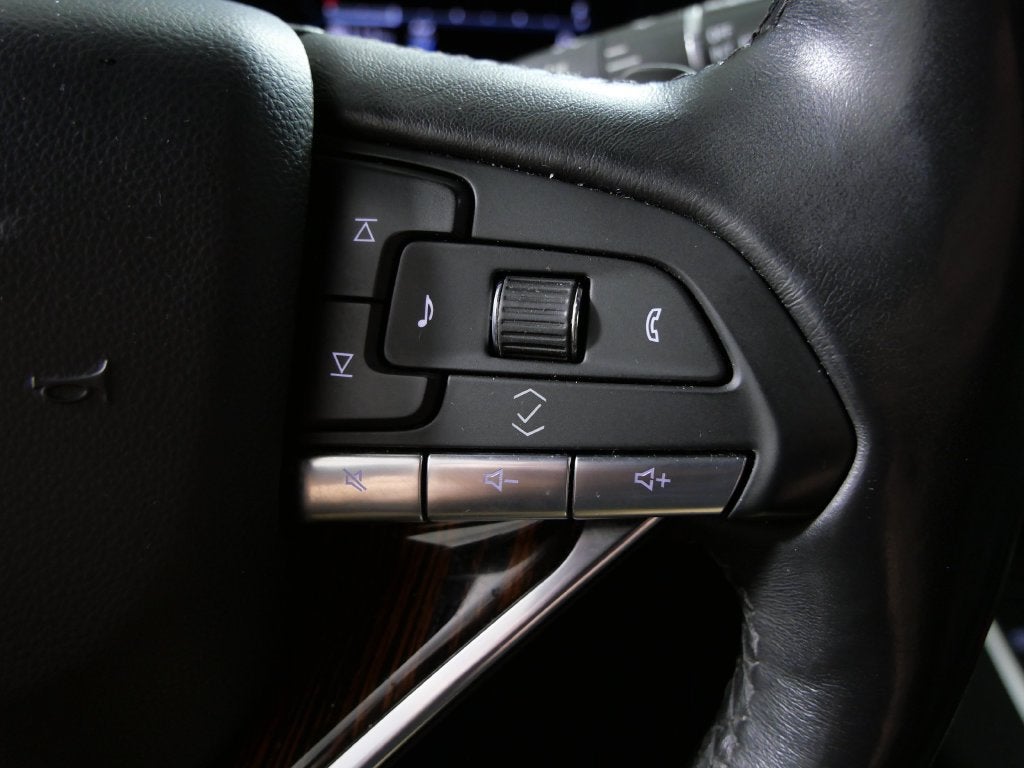 2022 Cadillac Escalade ESV Premium Luxury