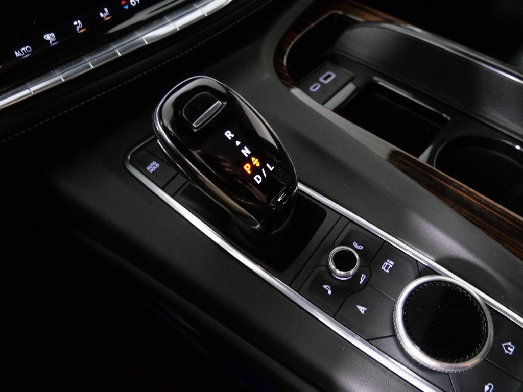 2022 Cadillac Escalade ESV Premium Luxury