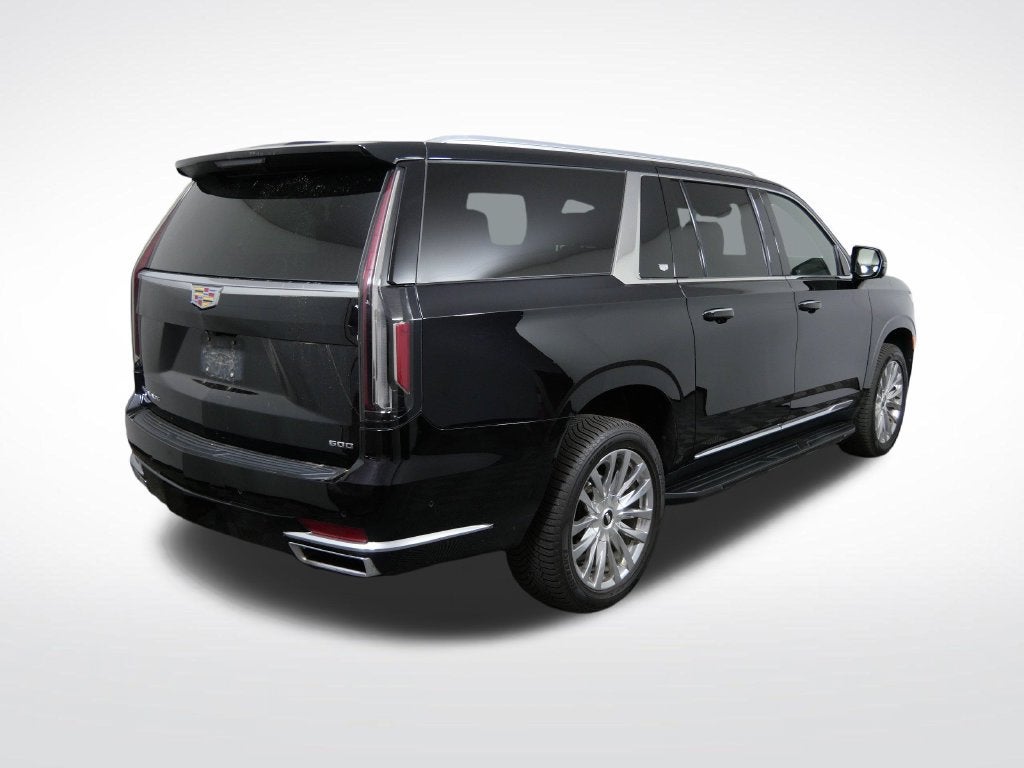 2022 Cadillac Escalade ESV Premium Luxury