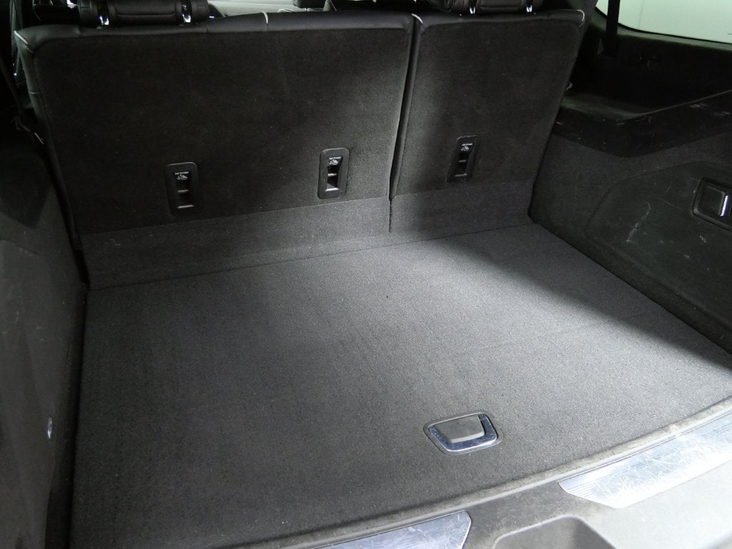2022 Cadillac Escalade ESV Premium Luxury