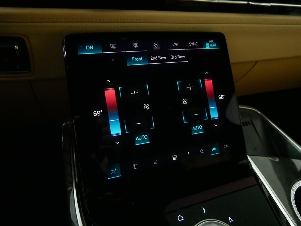 2025 Cadillac ESCALADE IQ Sport 2
