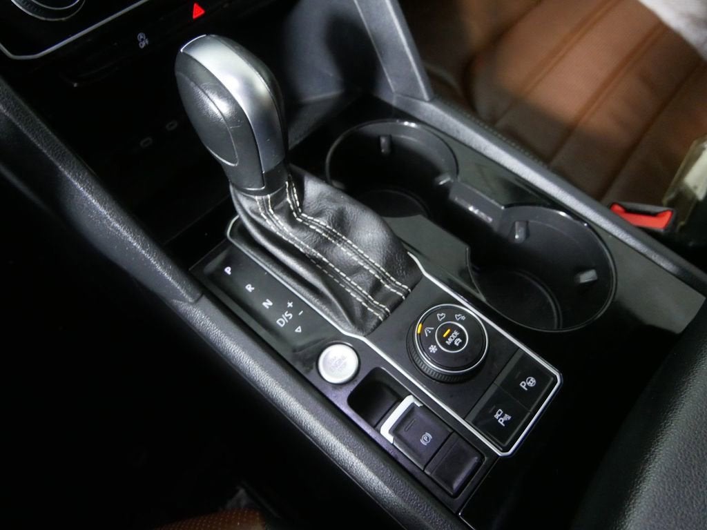 2021 Volkswagen Atlas 3.6L V6 SEL Premium R-Line