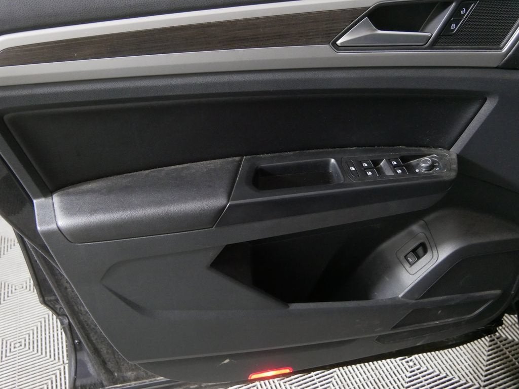 2019 Volkswagen Atlas 3.6L V6 SE w/Technology