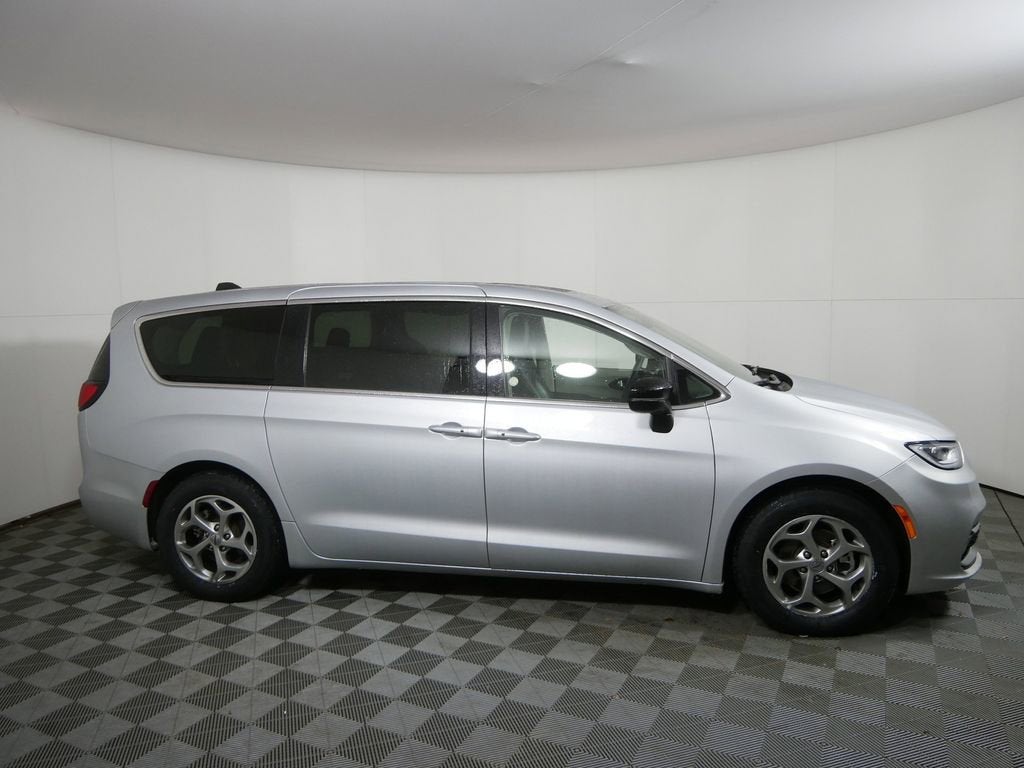 2024 Chrysler Pacifica Limited