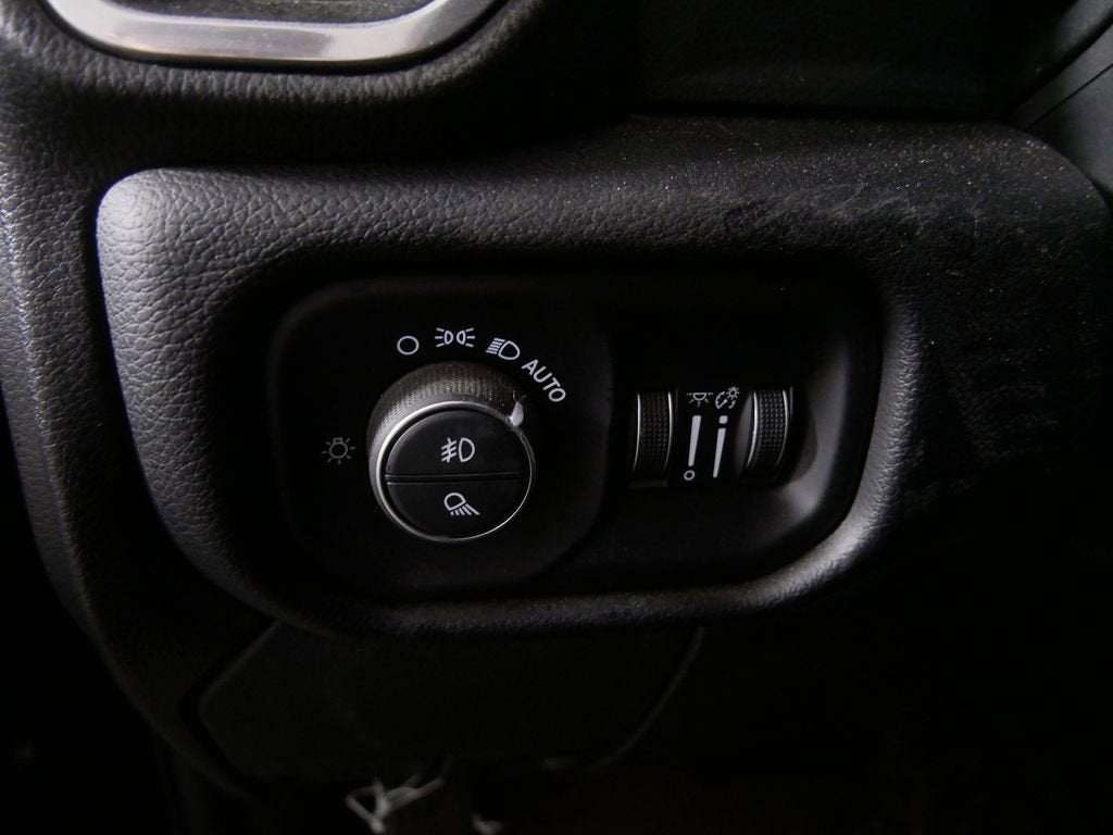 2021 RAM 3500 Laramie Crew Cab 4x4 6'4" Box