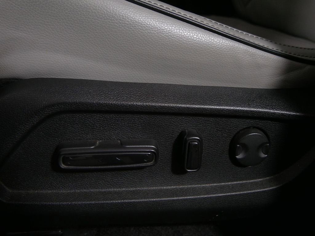 2023 Honda Pilot AWD Elite