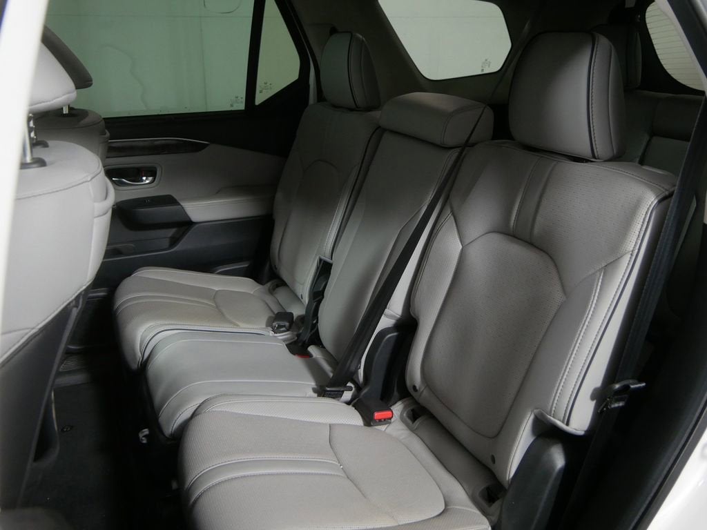 2023 Honda Pilot AWD Elite