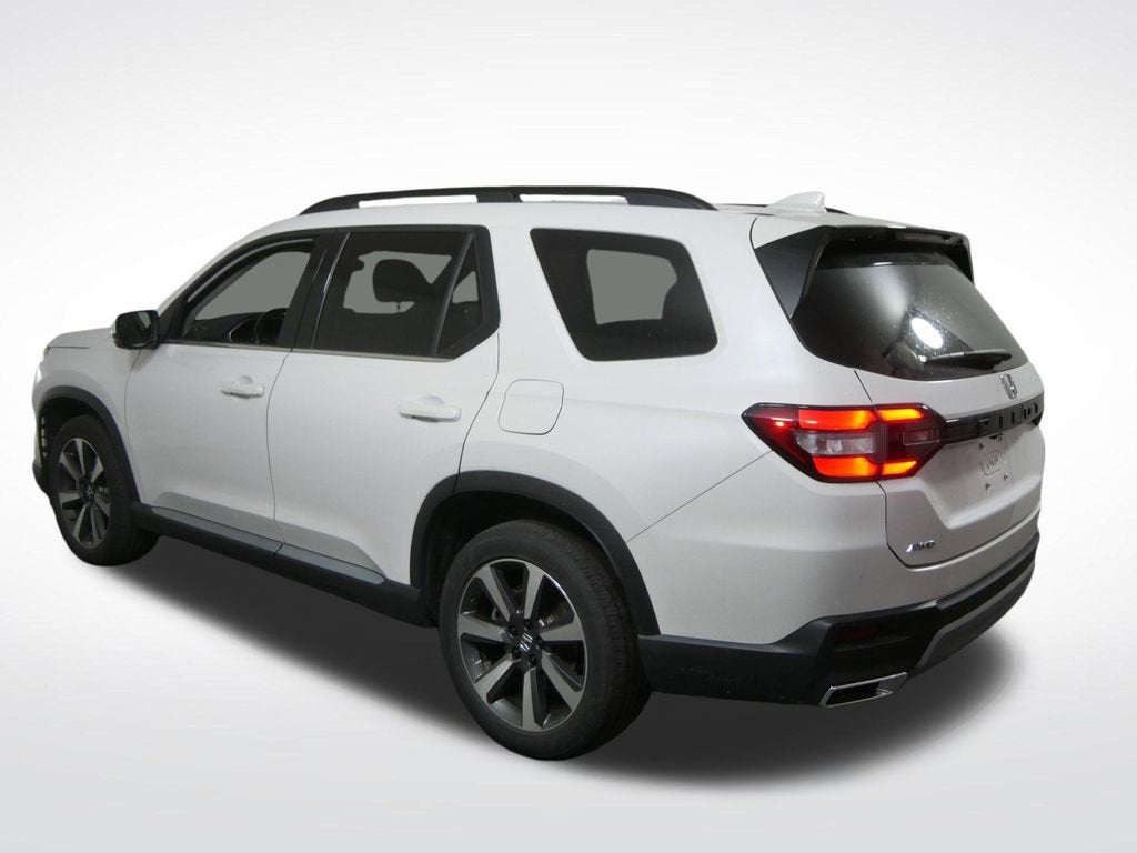2023 Honda Pilot AWD Elite