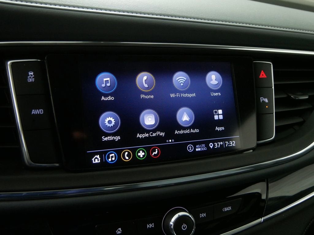 2021 Buick Enclave Essence