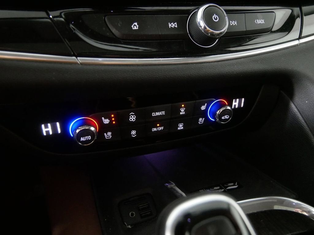 2020 Buick Enclave Avenir