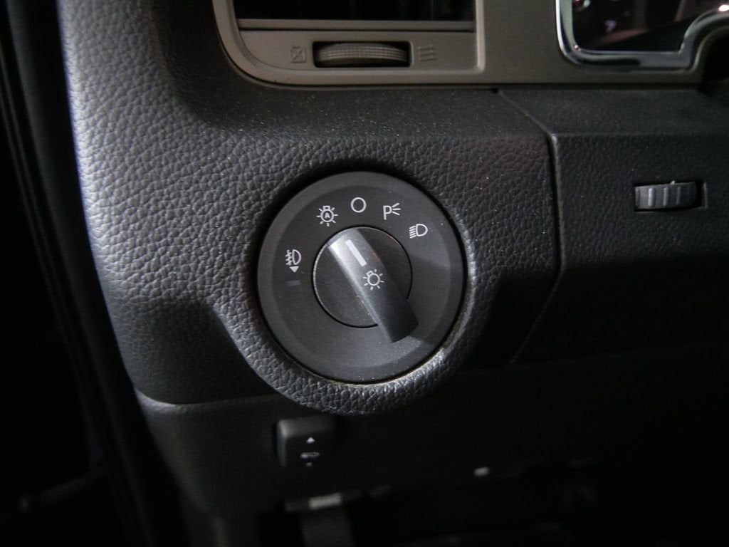 2011 Lincoln Navigator NA