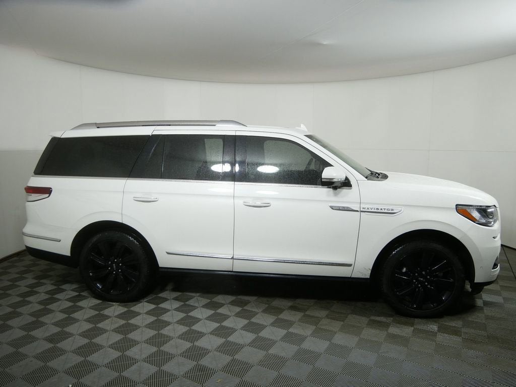 2024 Lincoln Navigator Reserve
