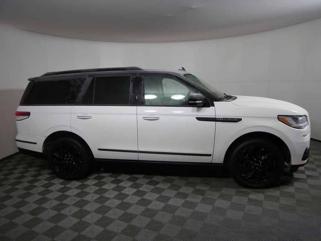2023 Lincoln Navigator Reserve