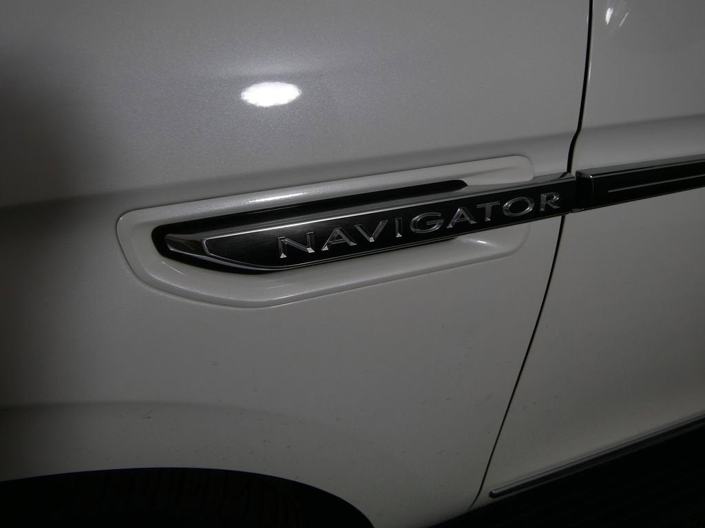 2020 Lincoln Navigator Black Label