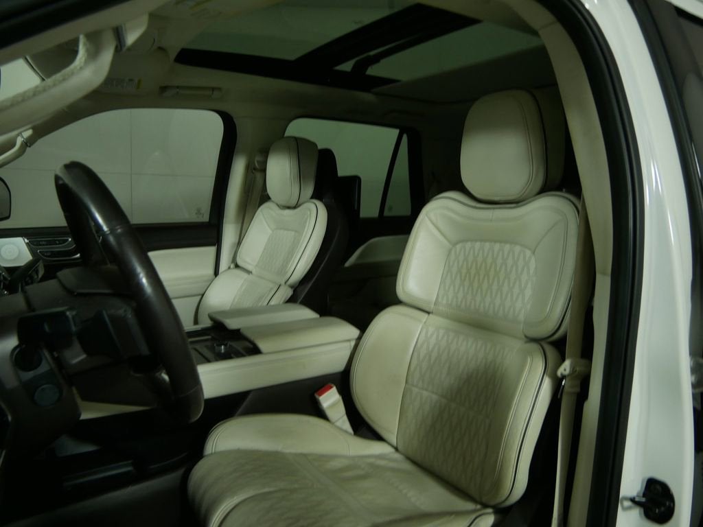 2020 Lincoln Navigator Black Label