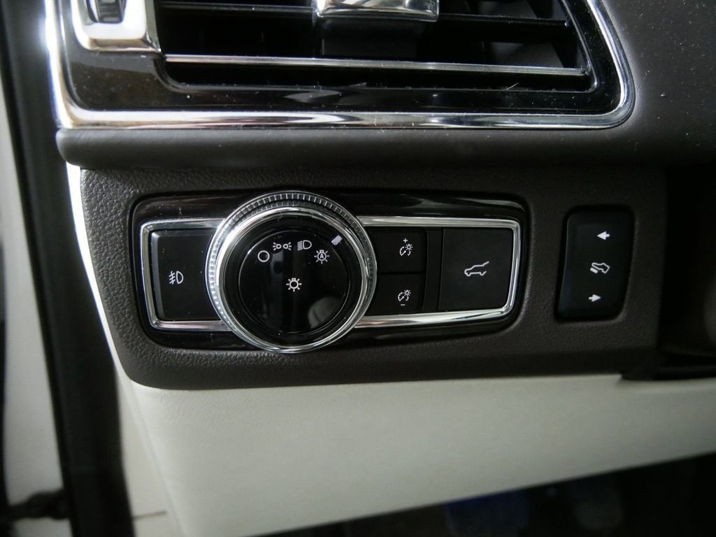2020 Lincoln Navigator Black Label