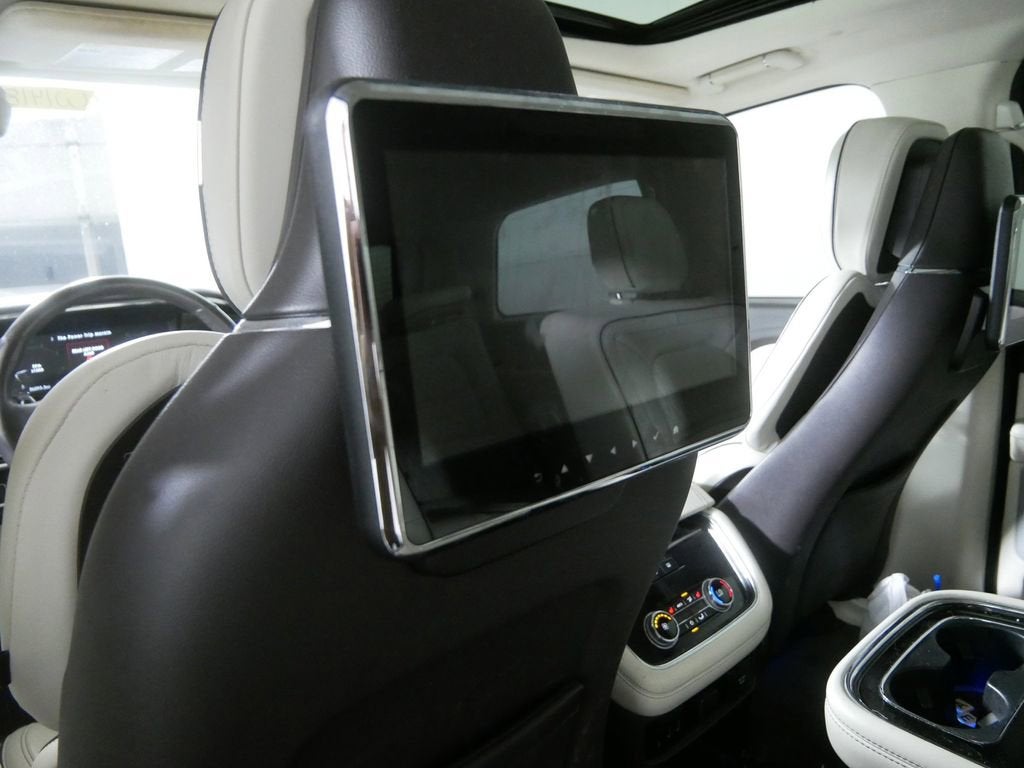 2020 Lincoln Navigator Black Label