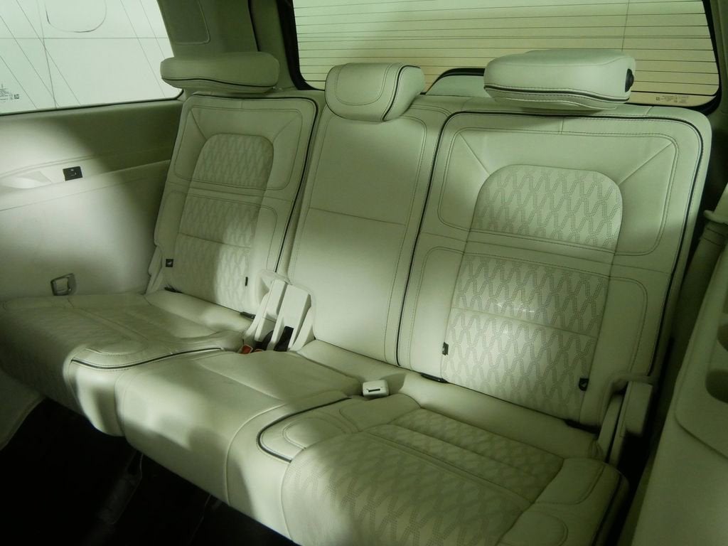 2020 Lincoln Navigator Black Label