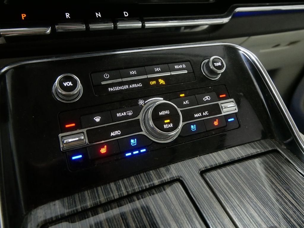 2020 Lincoln Navigator Black Label