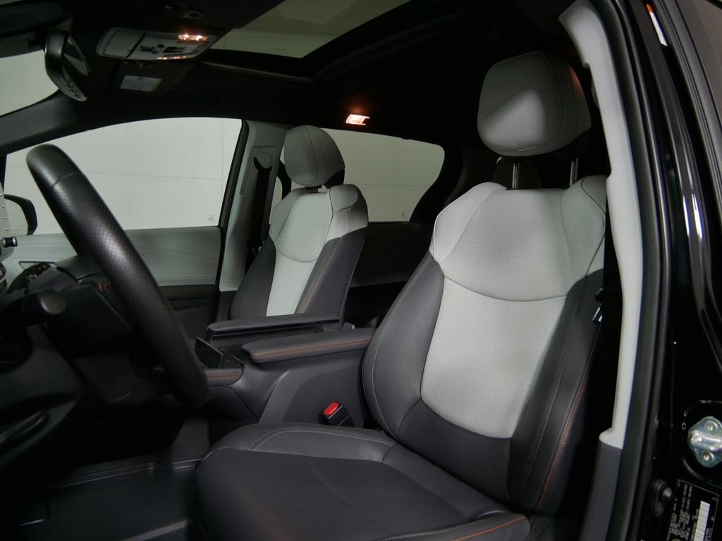 2024 Toyota Sienna XSE