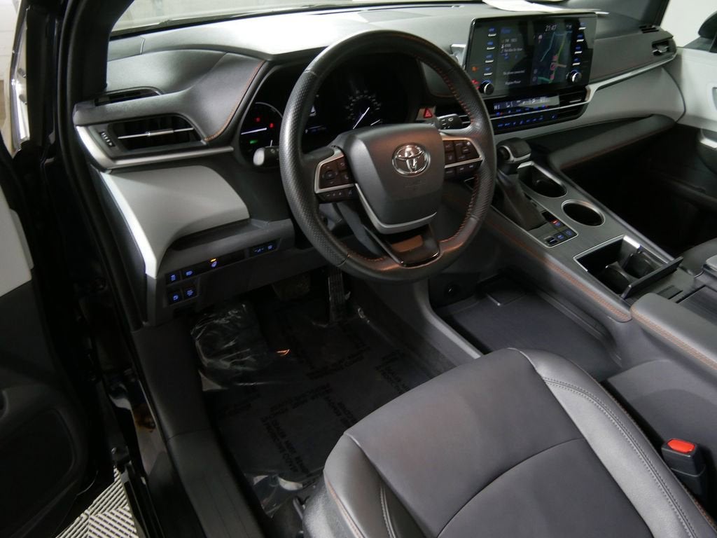 2024 Toyota Sienna XSE