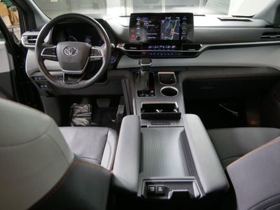 2024 Toyota Sienna XSE