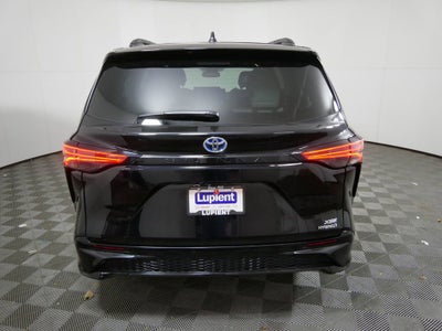 2024 Toyota Sienna XSE